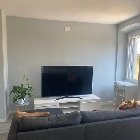 Stan Rr Apartment
