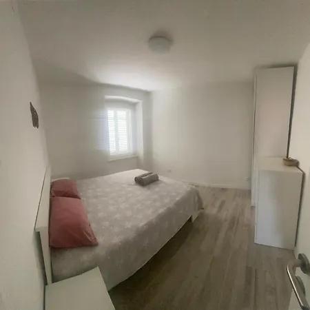 Stan Rr Apartamento Labin (Istria)